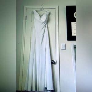 Lets brand - Off the Shoulder wedding gown